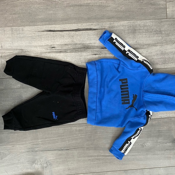 Puma sweatpants and hoodie set - Picture 1 of 2